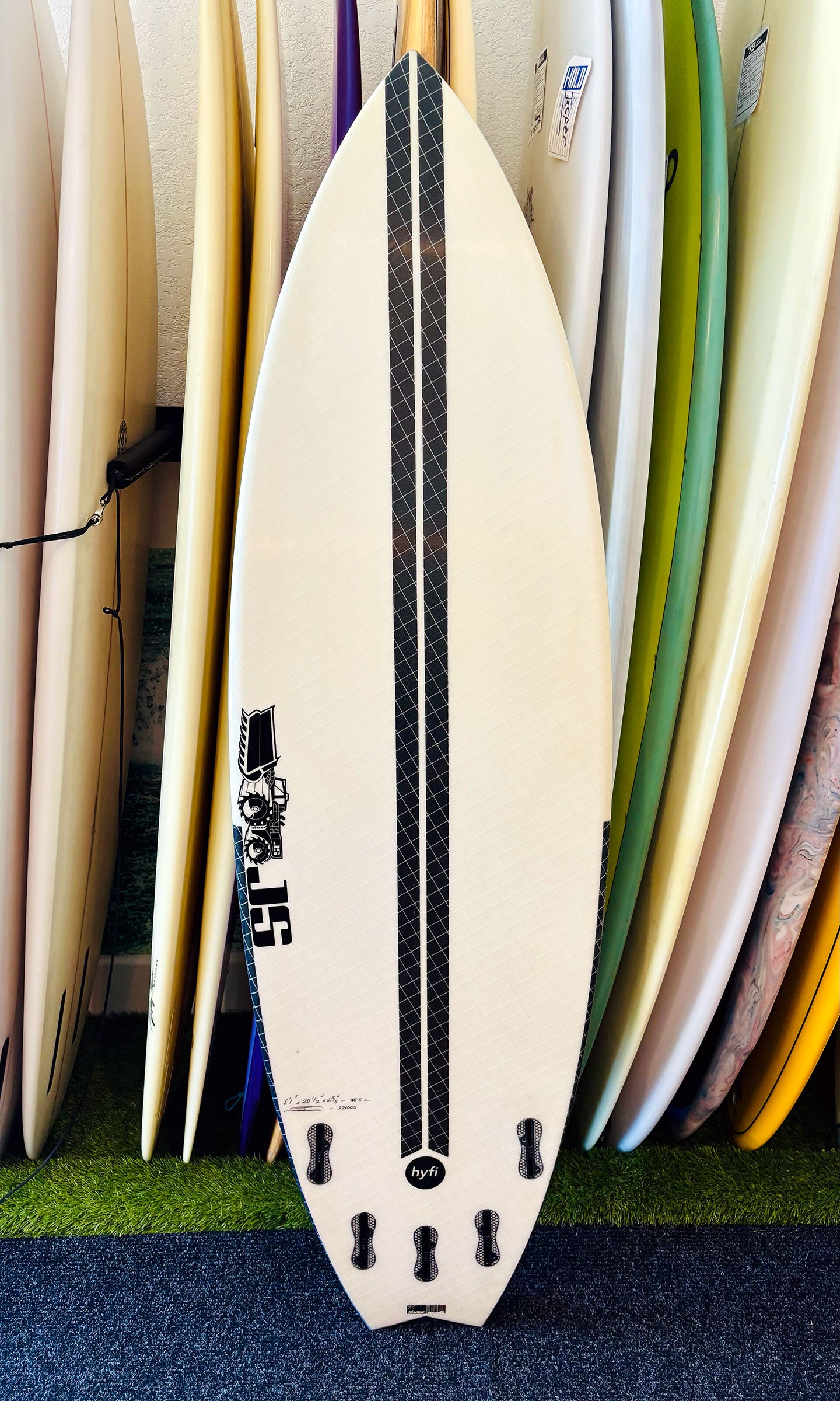 JS 6'0" 35.5L Black Box 3