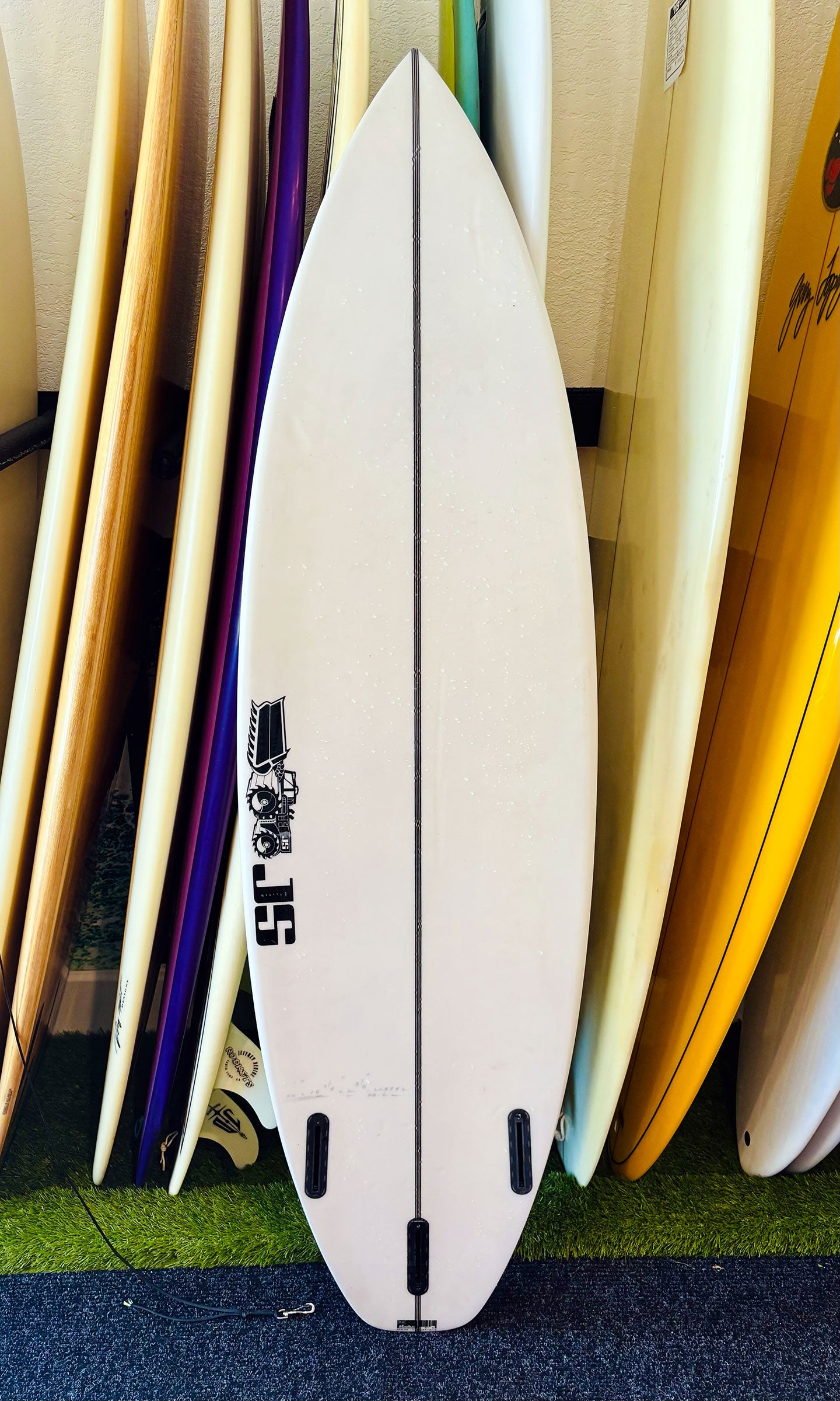 JS 6'0" 28.2L Monsta