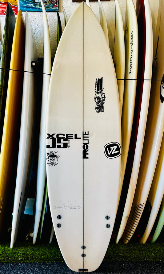 JS 5'9" Hippee Used Surfboard