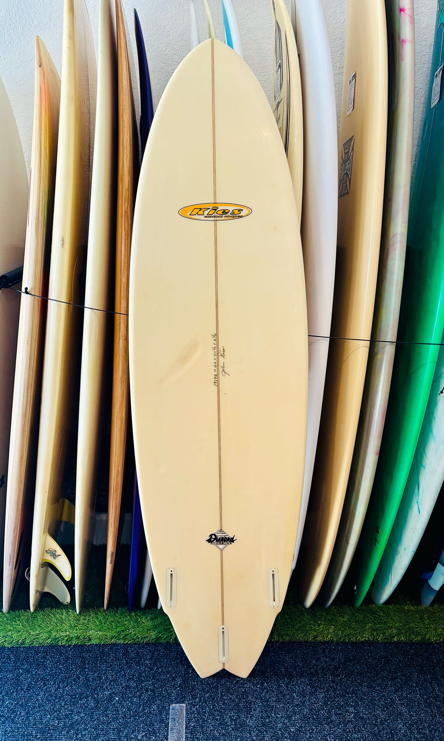 Kies 6'6" 38L Mid Length Surfboard