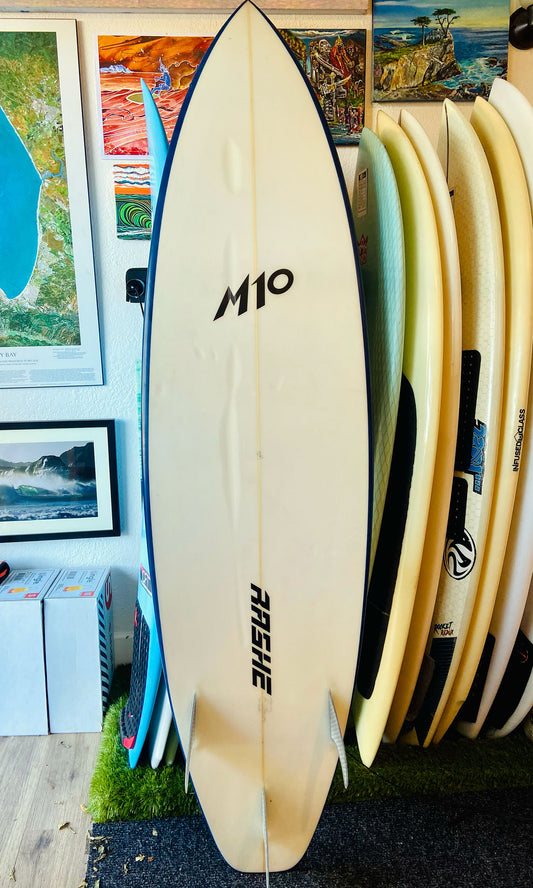 M10 6'9" 36.6L Step Up Surfboard