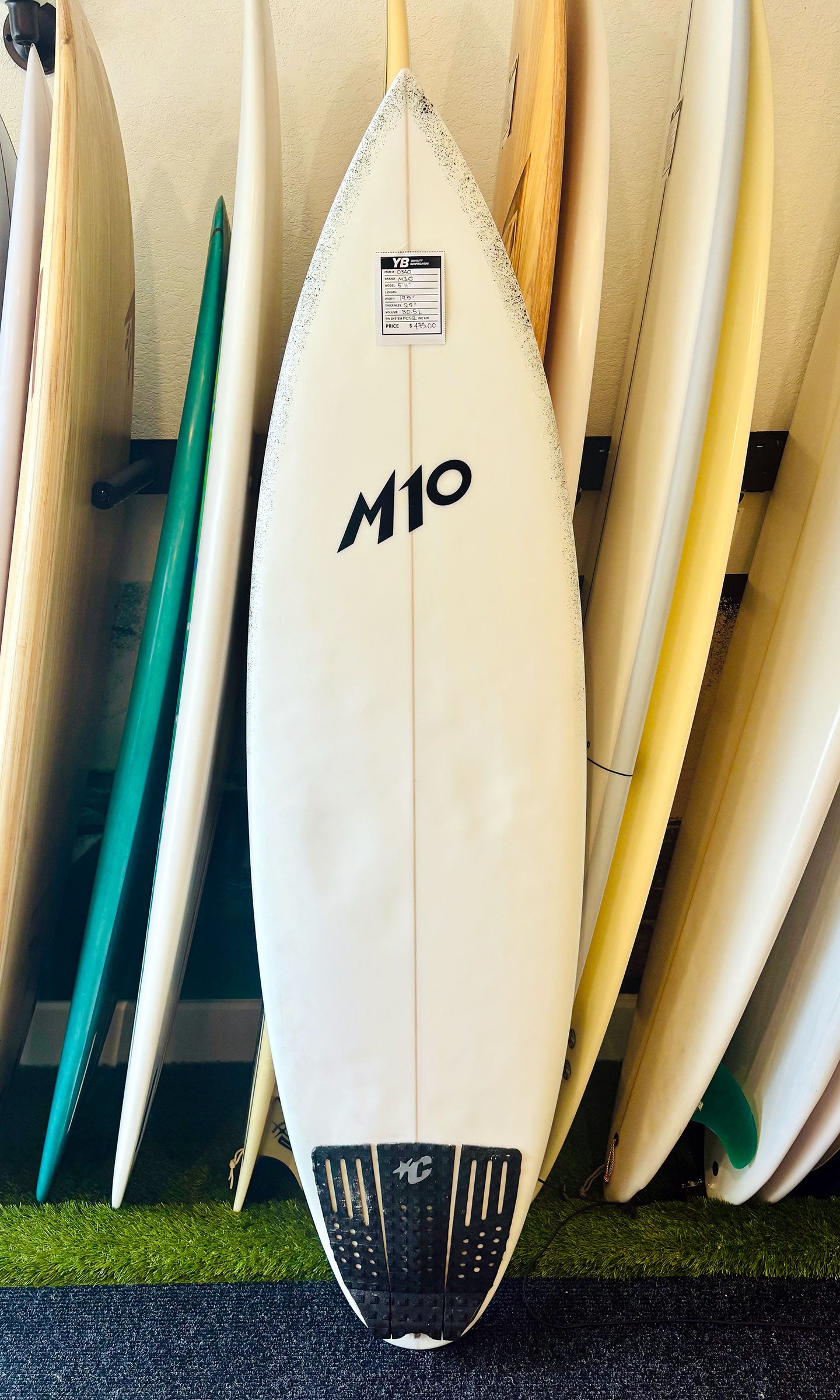 M10 5'11" 30.5L by Randy Bonds