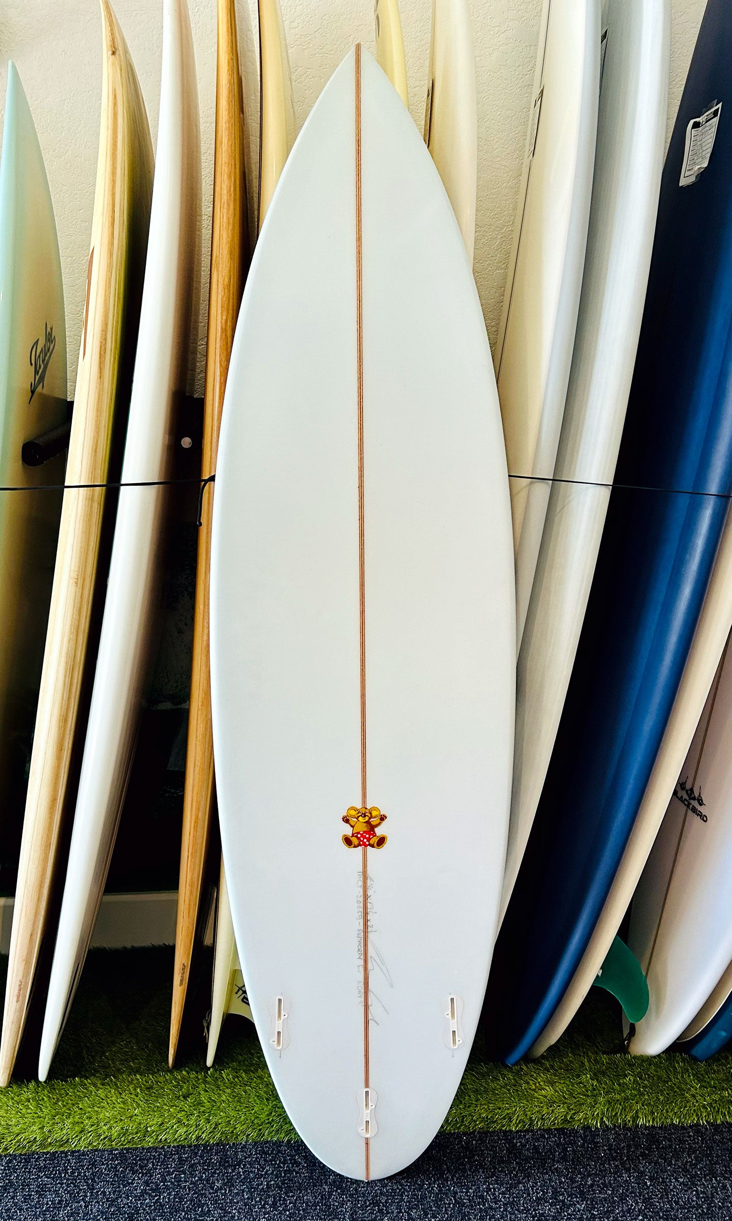 Maurice Cole 6'4" Reverse Vee