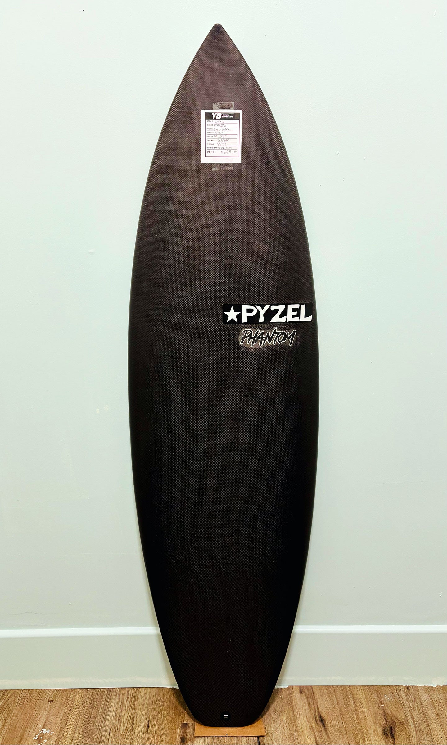 Pyzel 5'8" 27.3L Dark Arts Phantom