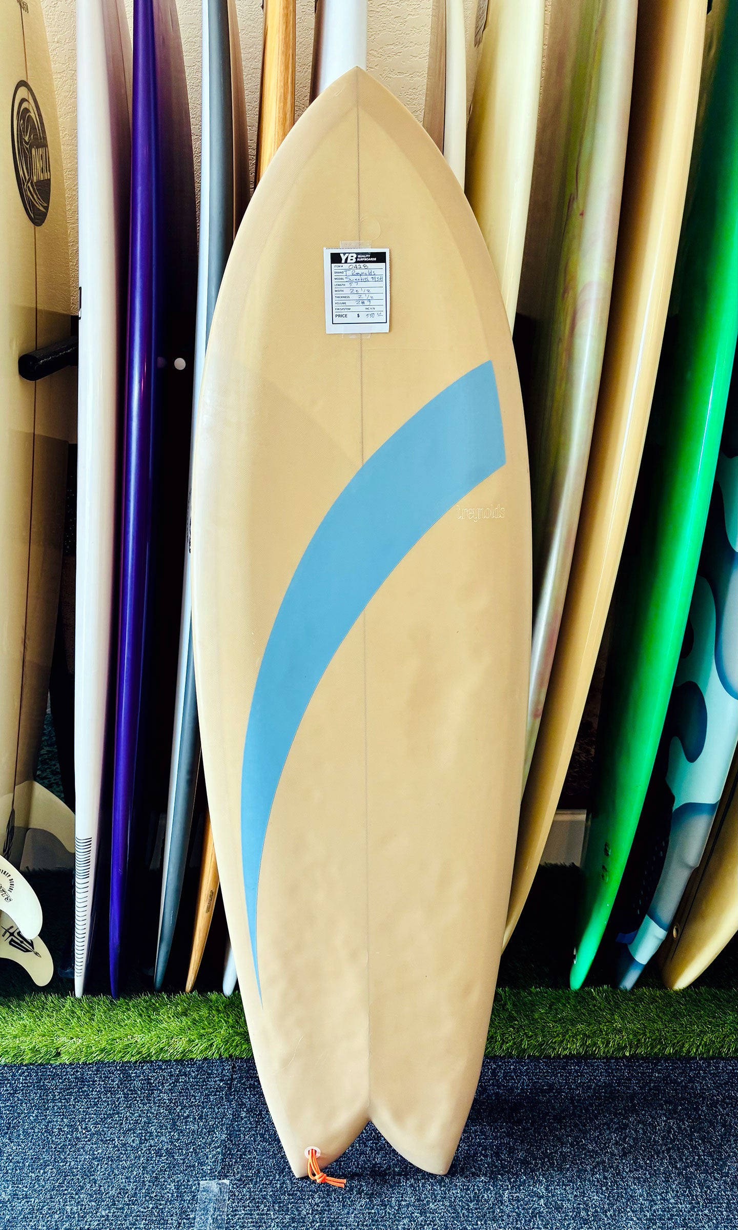 Travis Reynolds 5'7" 28.9L Sweetish Fish Twin Fin Surfboard