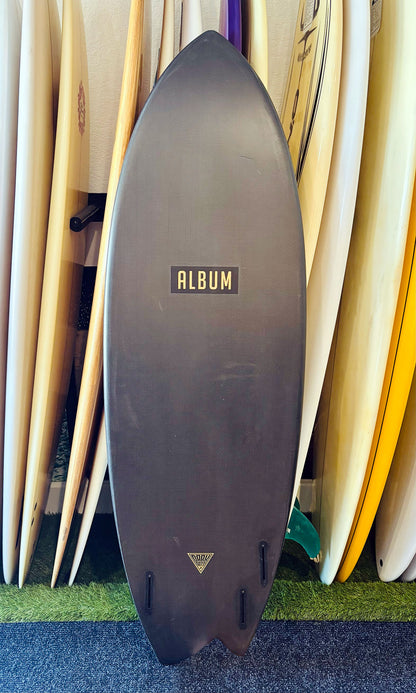 Album 5'11" 38L Dark Arts Asym
