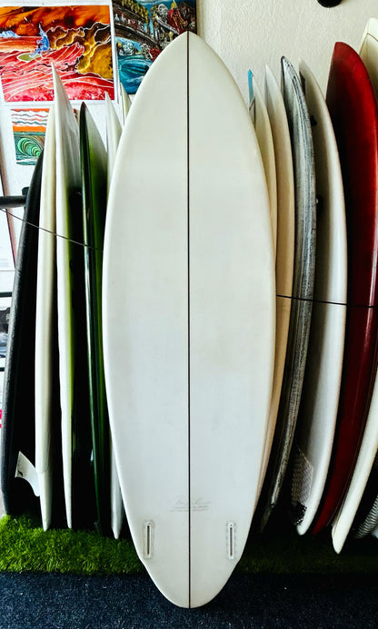 Album 5'10" Twinsman Used Surfboard