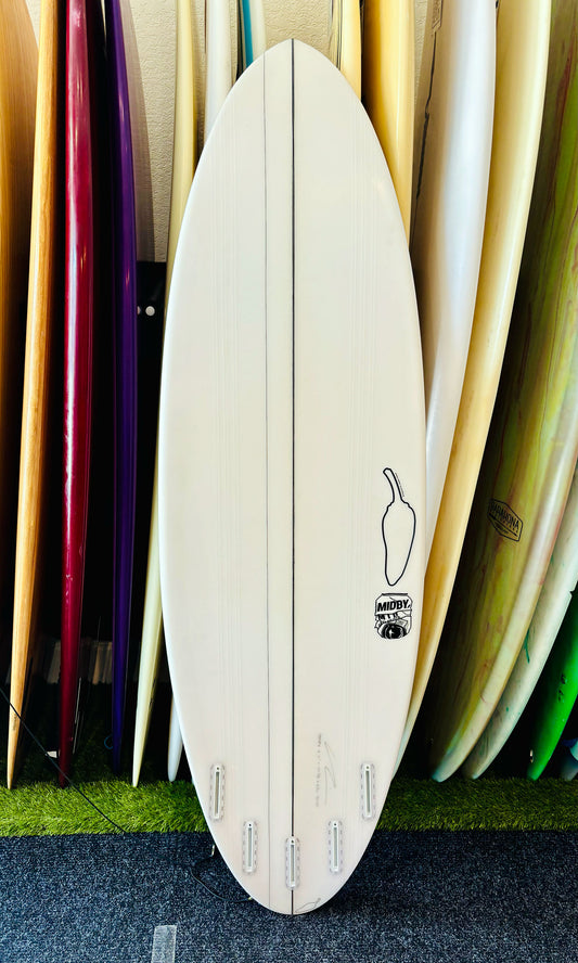 Chilli 6'0" 33.2L Middy Surfboard