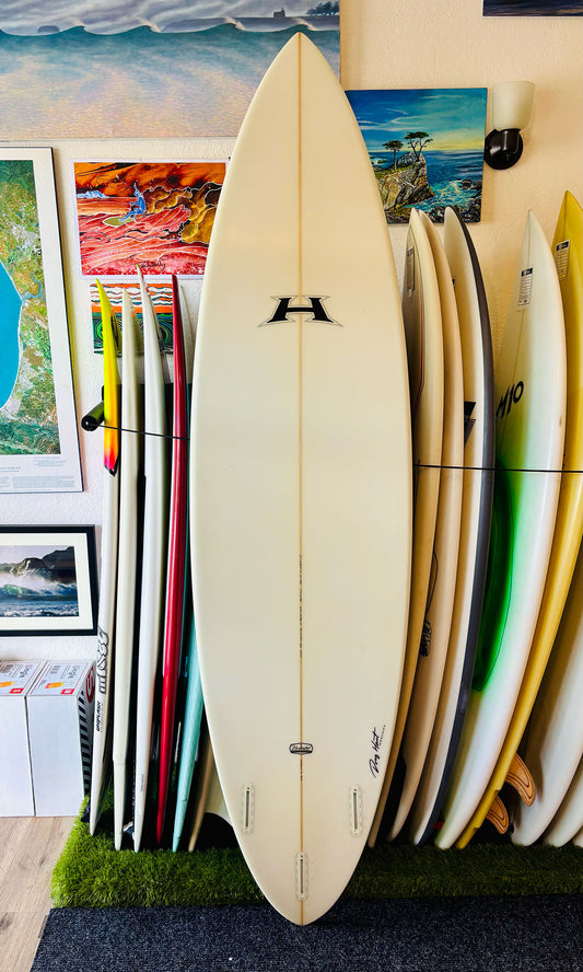 Haut 7'4" 43L Step Up Used Surfboard