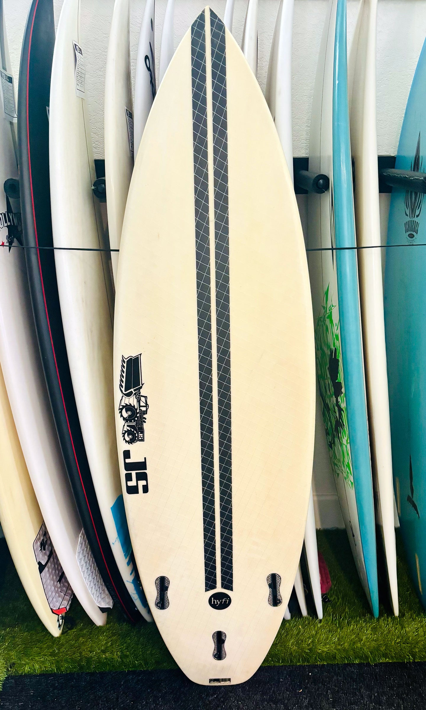 JS 5'9" 26L Monsta 6 Used Surfboard