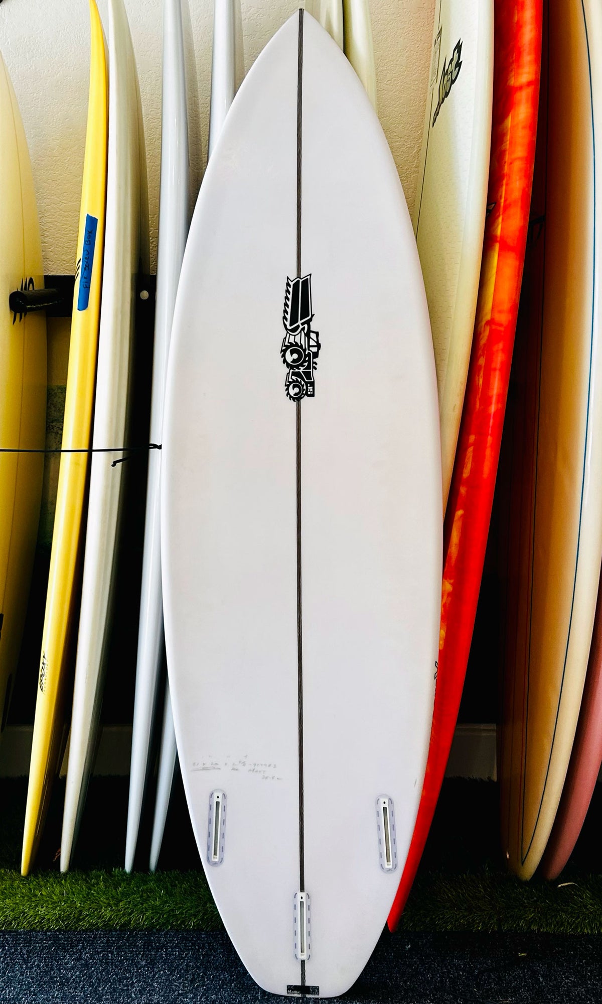 JS 6'1" 34.5L Xero Gravity Used Surfboard