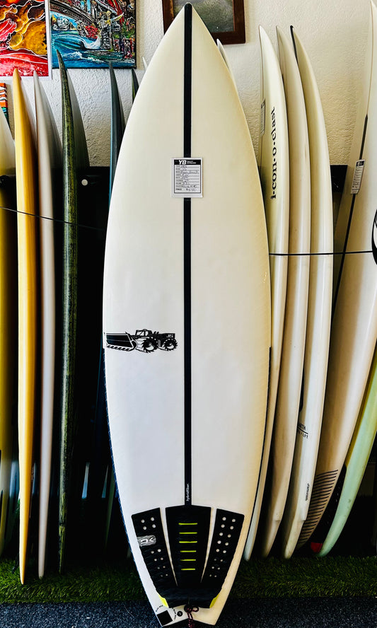 JS 5'10" 31.3L Black Box 3 Used Surfboard