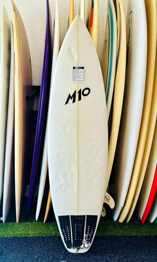 M10 6'1" 32L Magic Carpet Surfboard