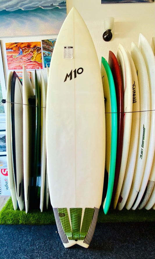 M10 7'0" 54.3L Used Big Guy Surfboard