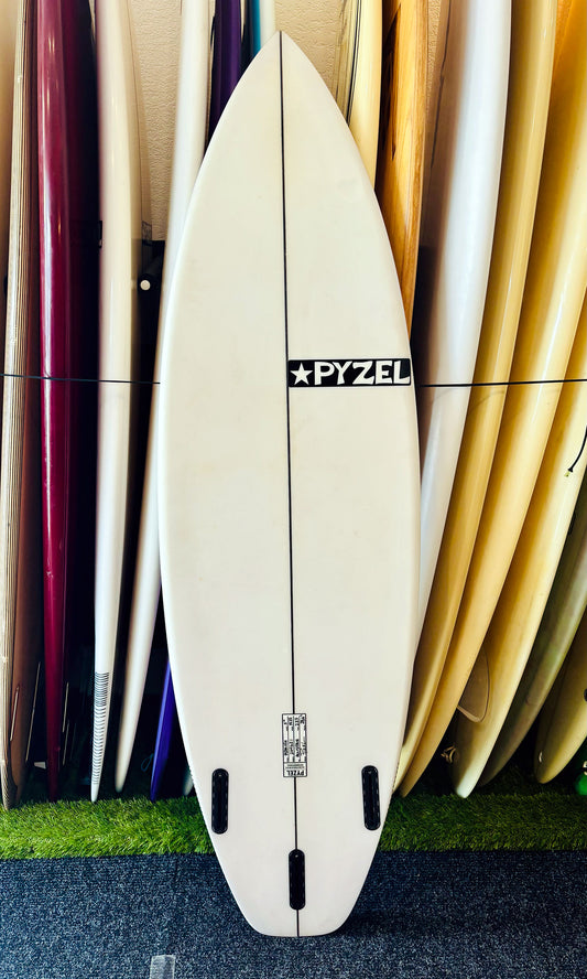 Pyzel 5'10" 28.6L Pyzalien Surfboard
