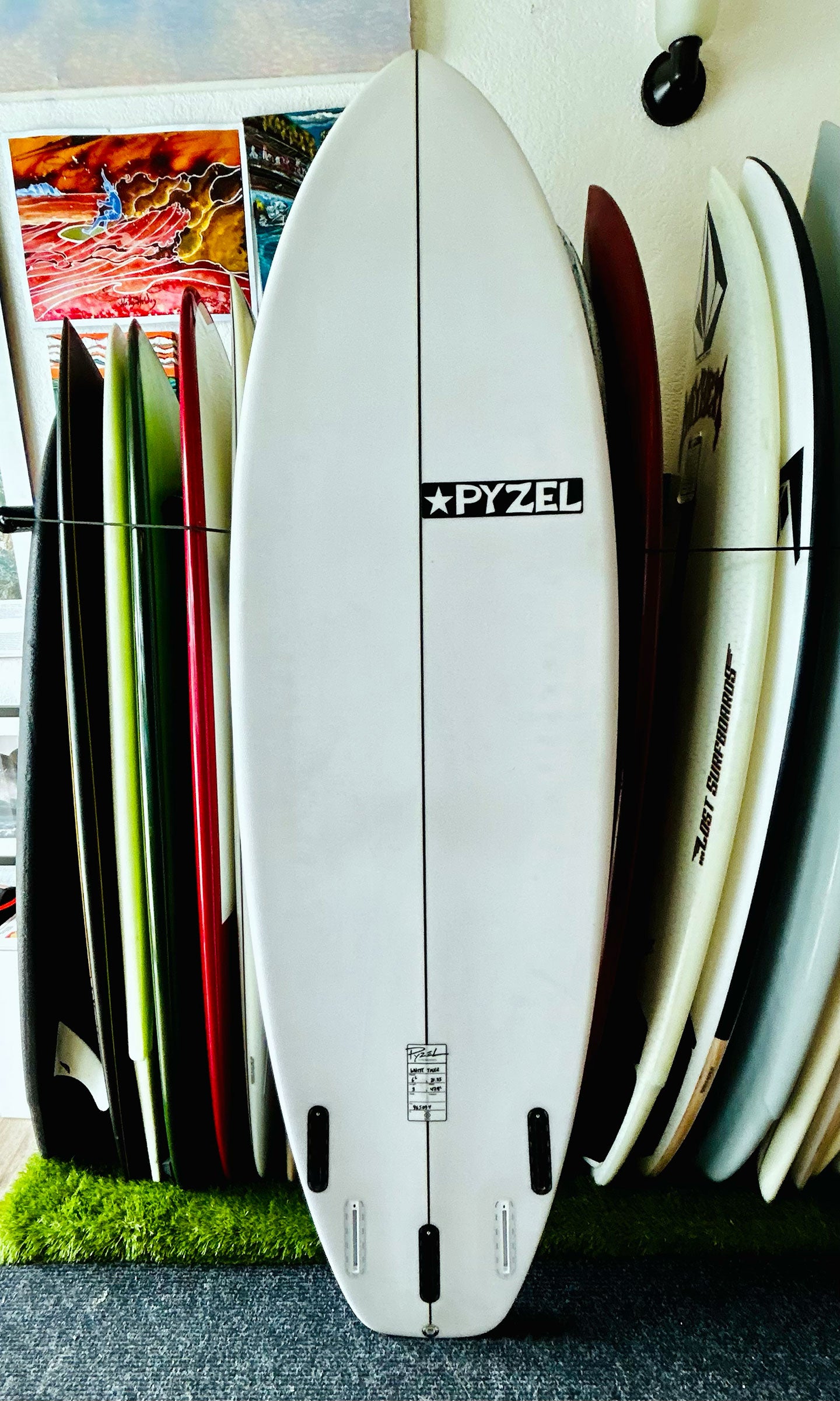Pyzel 6'6" 48L White Tiger Used Surfboard