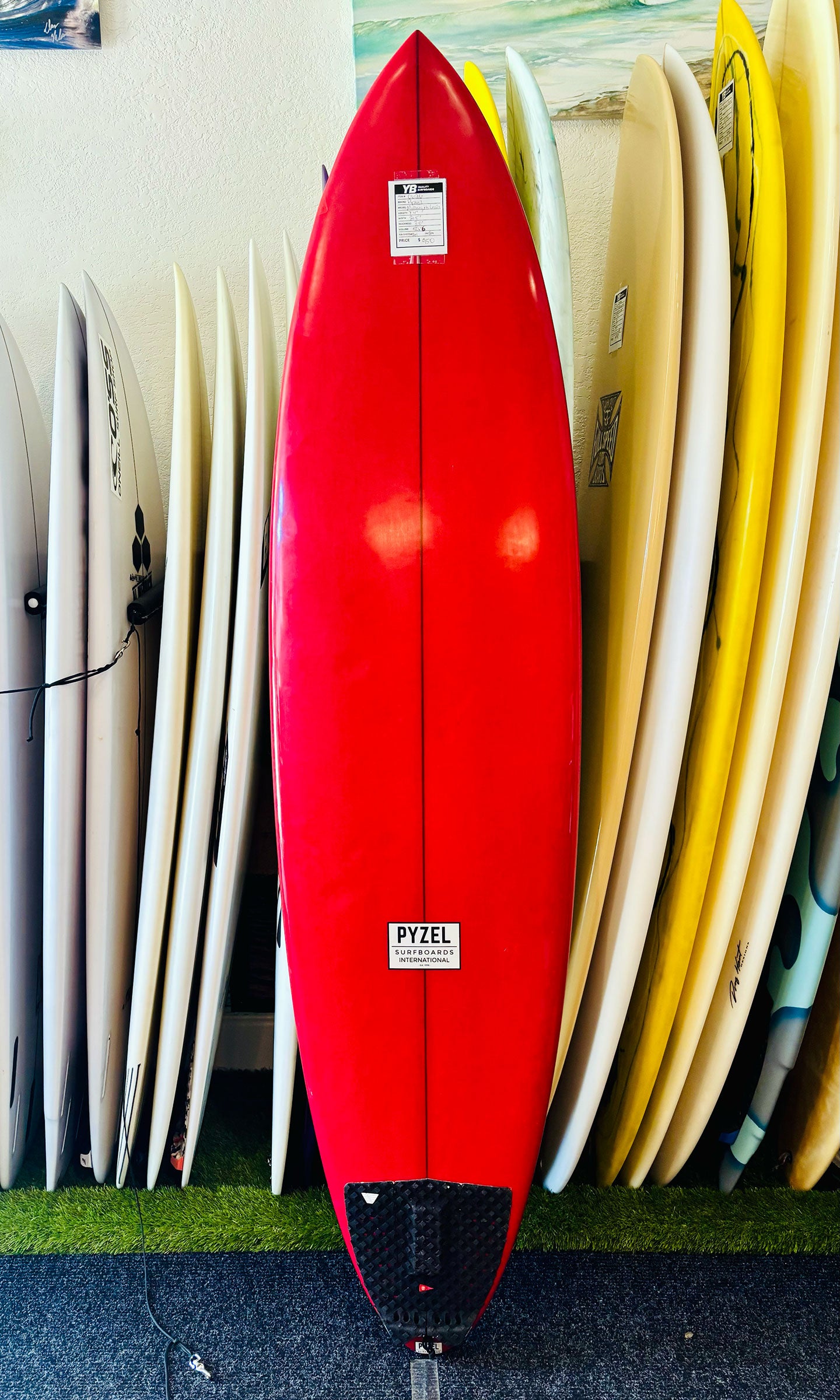 Pyzel 7'4" 50.6L Mid Length Crisis Surfboard