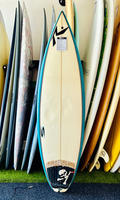 Rusty 5'10" 25.1L