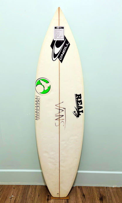 Screwball 5'10" 27L thruster