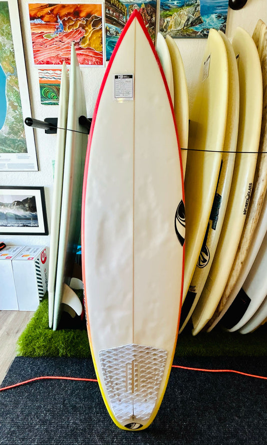 Sharp Eye 5'10" 27L Synergy Used Surfboard