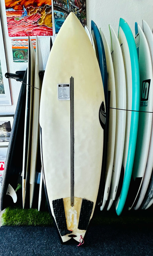 Sharp Eye 5'6" 29.6L Modern 2 Used Surfboard