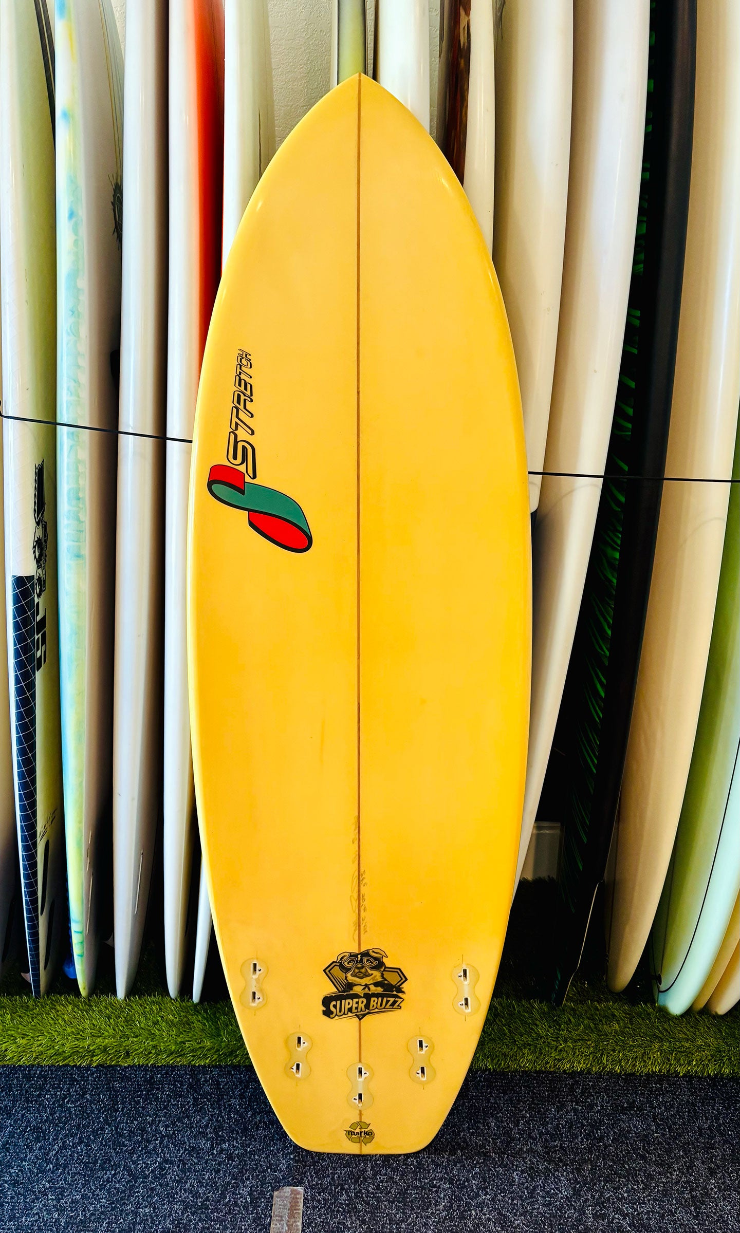 Stretch 5'6.5" 27L Super Buzz Used Surfboard