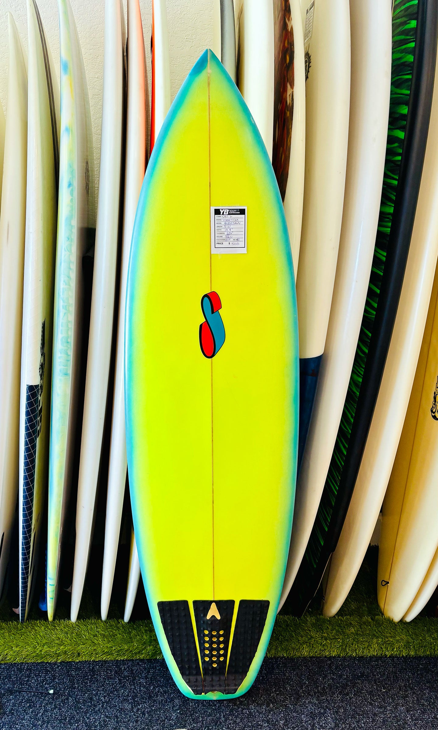 Stretch 5'10" 32L Buzzsaw Used Surfboard