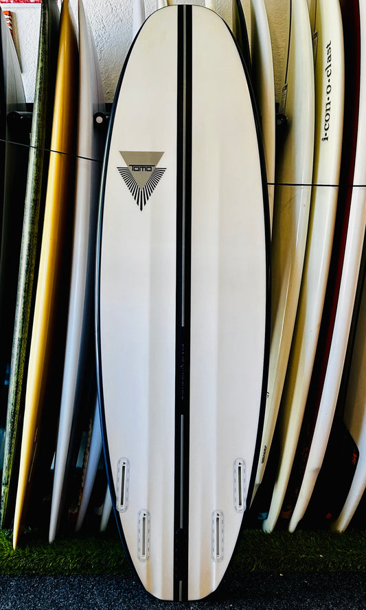 Tomo 5'5" 28.5L Revo Used surfboard