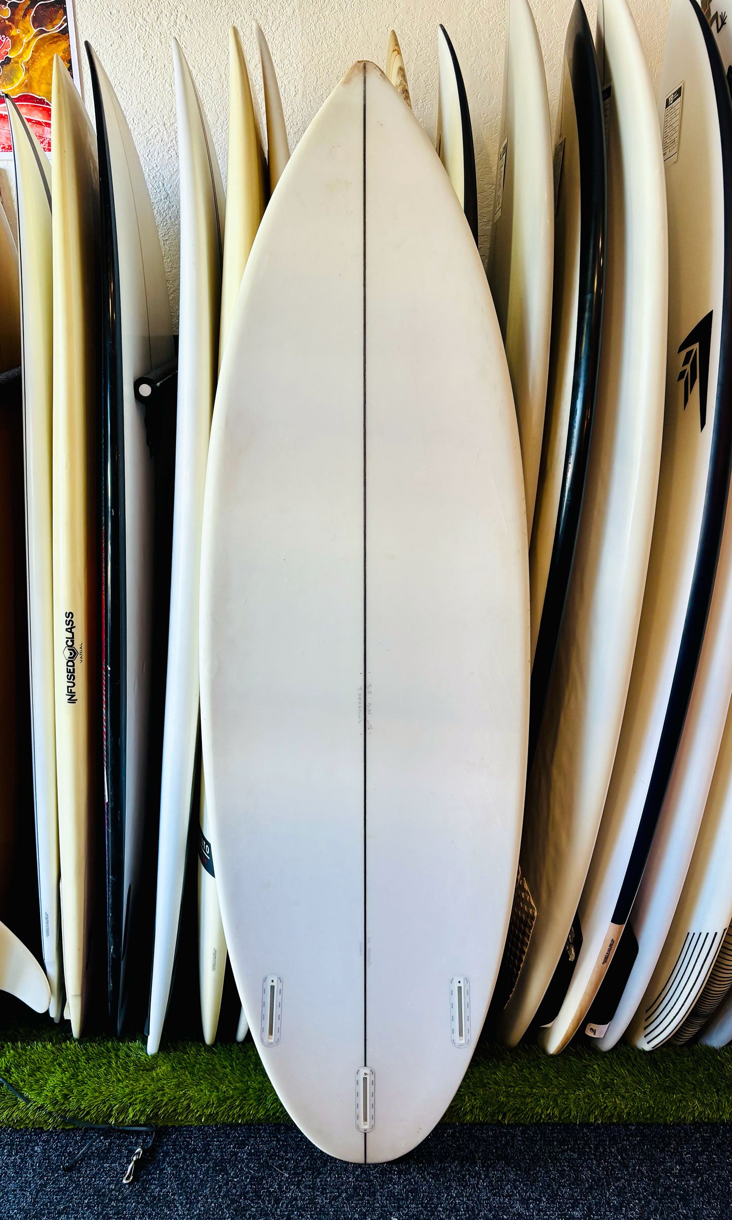 Travis Reynolds 5'10" 30L Surfboard