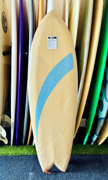 Travis Reynolds 5'7" 28.9L Sweetish Fish Twin Fin Surfboard
